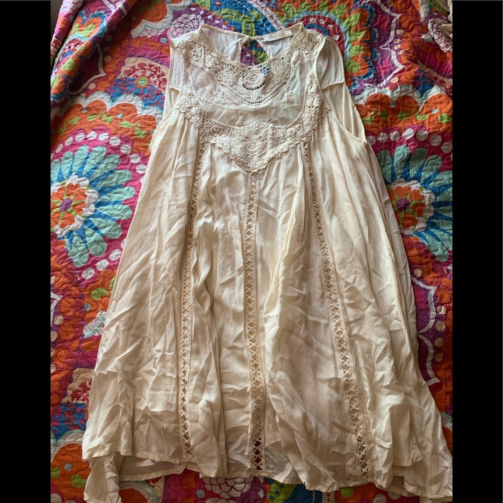White Lacey dress